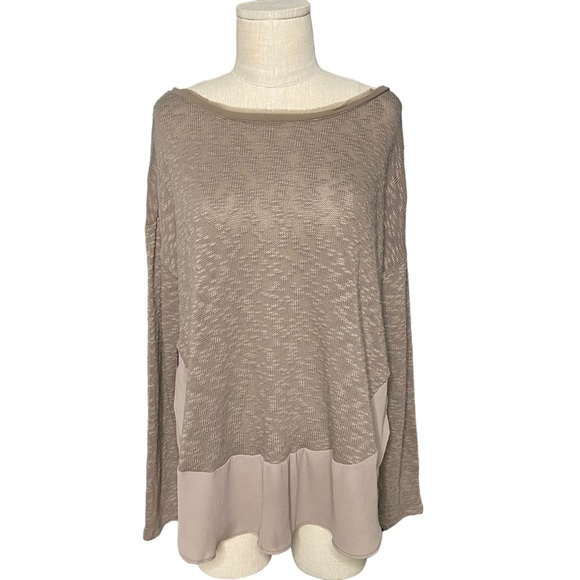 Anthropologie Tops - Deletta Anthropologie Neutral Long Sleeve Scoop Neck Taupe Sweater Top Large